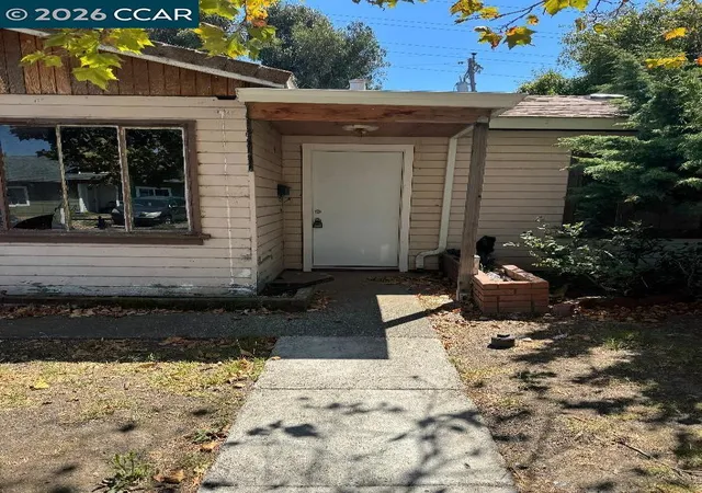 Photo 1 of Sale Pending at 520 Harrison Dr, Richmond, CA 94806 | MLS# 41145887 | Listing updated on 2026-09-16