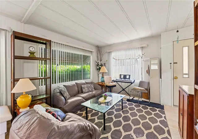 Photo 3 of Manufactured home for sale at 4747 Oak Crest Rd #78, Fallbrook, CA 92028 | MLS# SW26183266 | Listing updated on 2026-09-21