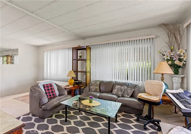 Photo 4 of Manufactured home for sale at 4747 Oak Crest Rd #78, Fallbrook, CA 92028 | MLS# SW26183266 | Listing updated on 2026-09-21