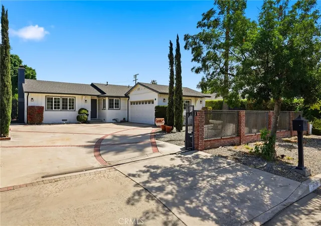 Photo 2 of Sale Pending at 9930 Wealtha, Sun Valley, CA 91352 | MLS# SR26184342 | Listing updated on 2026-10-10