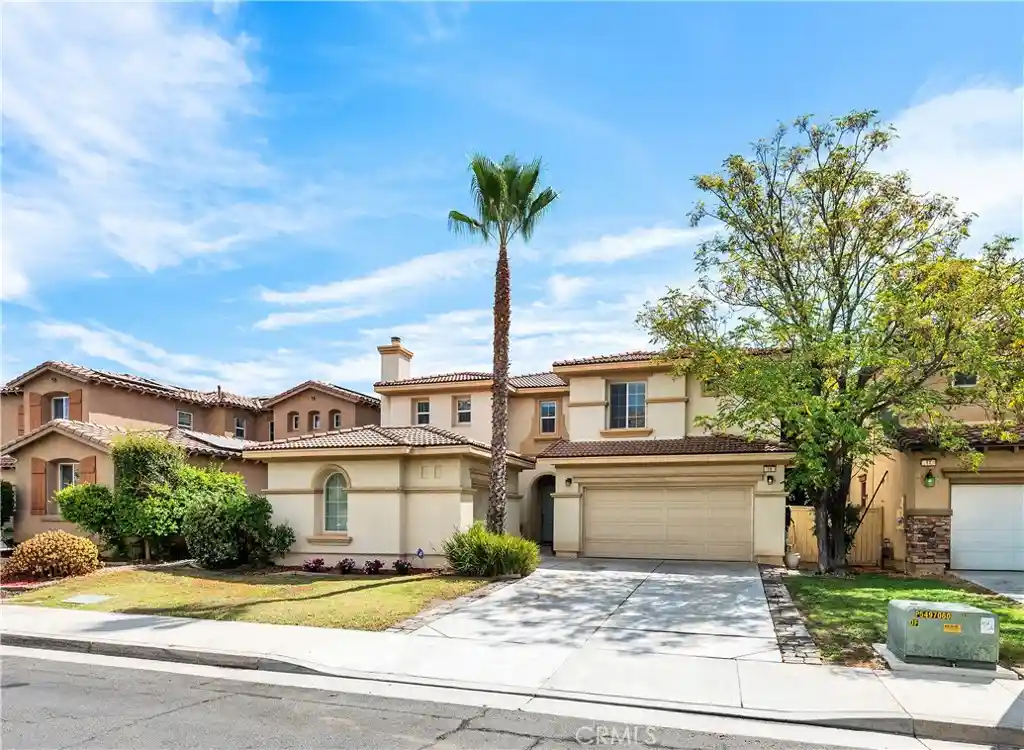 Photo 1 of Sale Pending at 19 Plaza Lucerna, Lake Elsinore, CA 92532 | MLS# SW26184348 | Listing updated on 2026-10-22