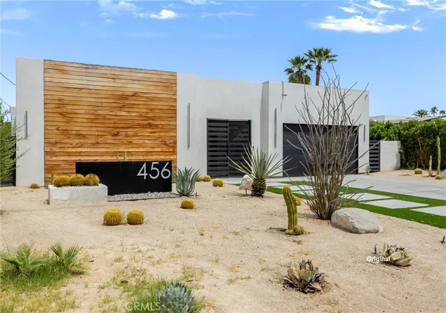 Photo 2 of Single family home for sale at 456 E Sonora Rd, Palm Springs, CA 92264 | MLS# OC26178330 | Listing updated on 2026-09-20