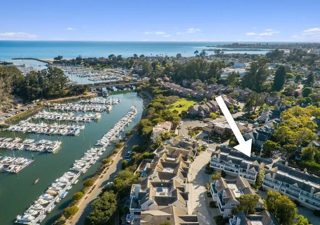 Photo 1 of Townhouse for sale at 152 Frederick St, Santa Cruz, CA 95062 | MLS# ML82058679 | Listing updated on 2026-10-02