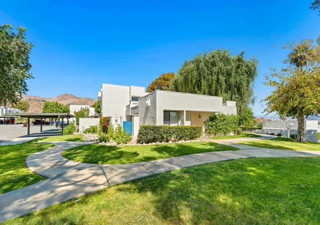 Photo 2 of Condo for sale at 48680 Desert Flower Dr, Palm Desert, CA 92260 | MLS# 219151753DA | Listing updated on 2026-09-04