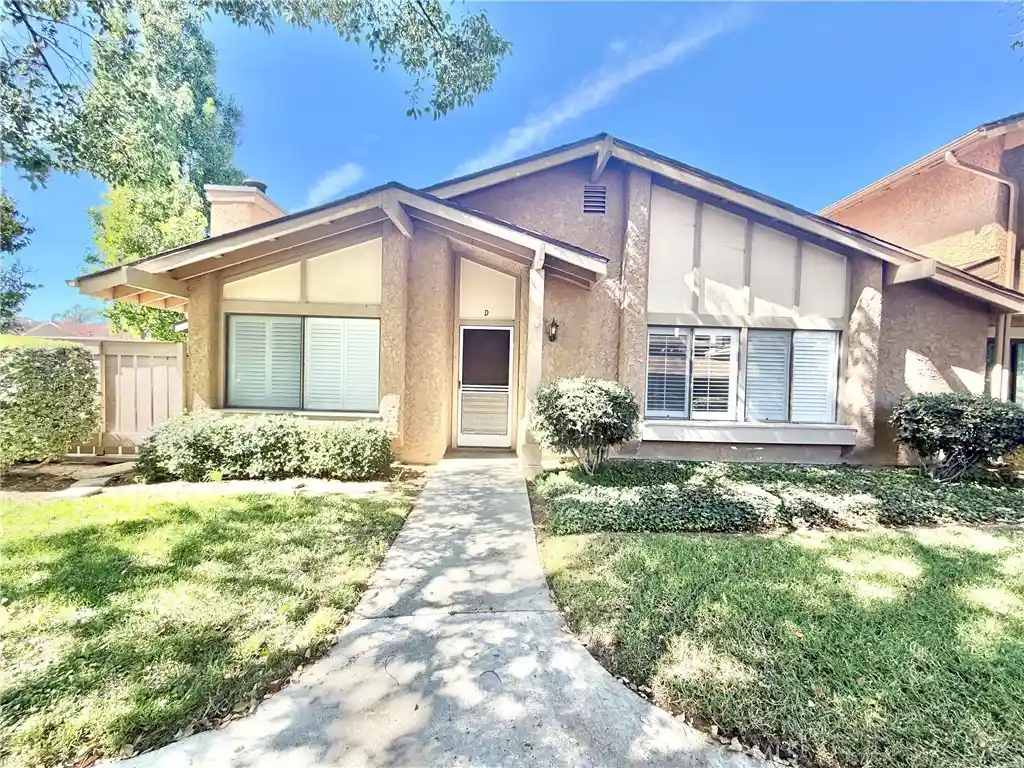 Photo 1 of Sale Pending at 4430 Lubbock Dr #D, Simi Valley, CA 93063 | MLS# SR26184453 | Listing updated on 2026-10-12