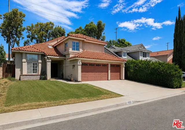 Photo 2 of Single family home for sale at 14930 Fernleaf St, Fontana, CA 92336 | MLS# 26875863 | Listing updated on 2026-10-07