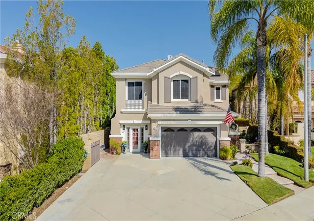 Photo 3 of Single family home for sale at 22019 Gold Canyon Dr, Saugus, CA 91390 | MLS# SR26182088 | Listing updated on 2026-10-09