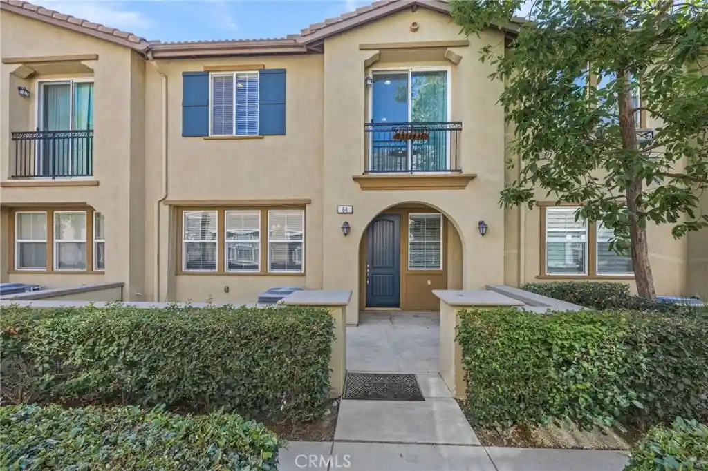 Listing Photo 1 - Condo for sale in 16001 Chase located at 16001 Chase, Fontana, CA 92336 - Unit #64