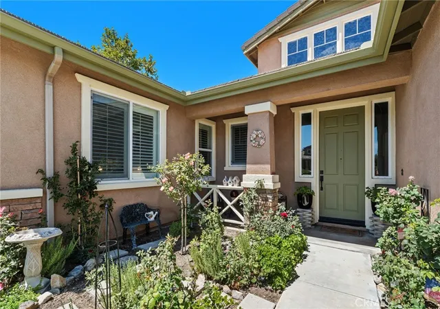 Photo 3 of Single family home for sale at 35597 Hawkeye, Murrieta, CA 92563 | MLS# OC26184608 | Listing updated on 2026-09-19