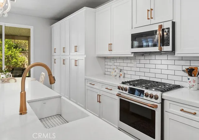 Photo 4 of Single family home for sale at 35597 Hawkeye, Murrieta, CA 92563 | MLS# OC26184608 | Listing updated on 2026-09-19