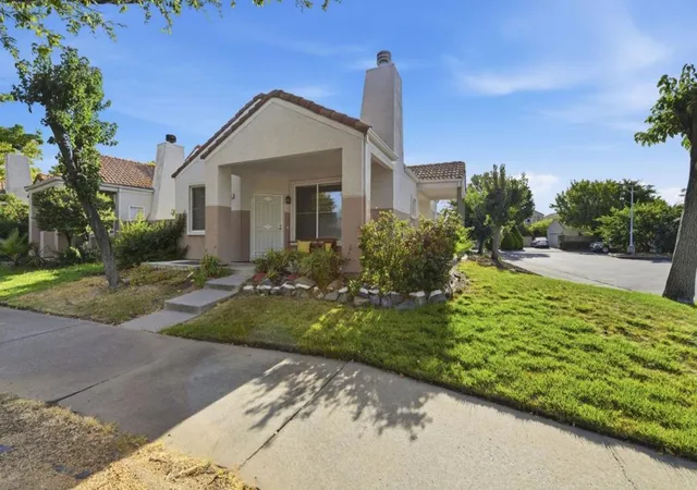 Photo 3 of Single family home for sale at 9113 Haussman St, Elk Grove, CA 95758 | MLS# ML82058708 | Listing updated on 2026-09-13