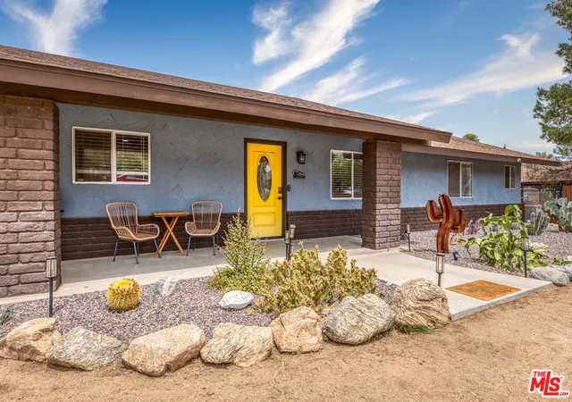 Photo 3 of Single family home for sale at 56760 Ivanhoe Dr, Yucca Valley, CA 92284 | MLS# 26875929 | Listing updated on 2026-10-10