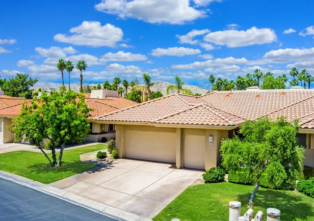 Photo 2 of Condo for sale at 285 Kavenish Dr, Rancho Mirage, CA 92270 | MLS# 219151767DA | Listing updated on 2026-10-04
