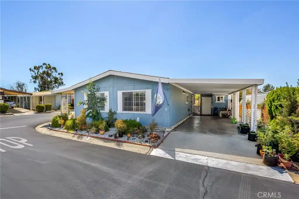 Photo 1 of Manufactured home for sale at 24600 Mountain #136, Hemet, CA 92544 | MLS# SW26184687 | Listing updated on 2026-08-23