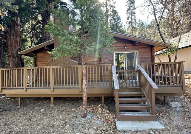 Single family home for sale at 41267 Valley Of The Falls Dr, Forest Falls, CA 92339 | MLS# IG26181097 | Listing updated on 2026-09-13