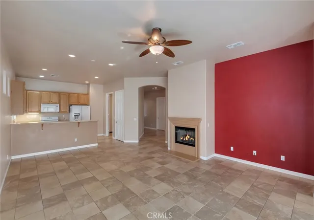 Photo 4 of Single family home for sale at 11162 Avonlea, Apple Valley, CA 92308 | MLS# HD26184744 | Listing updated on 2026-09-13
