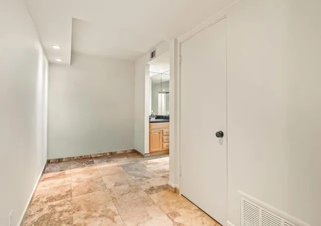 Photo 3 of Condo for sale at 2501 N Indian Canyon Dr #603, Palm Springs, CA 92262 | MLS# 219151778PS | Listing updated on 2026-09-26