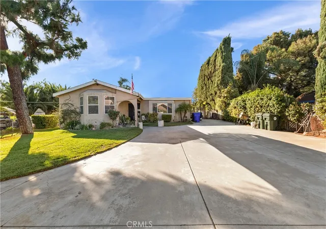Photo 2 of Sale Pending at 4337 Riverview, Jurupa Valley, CA 92509 | MLS# IV26183309 | Listing updated on 2026-09-27