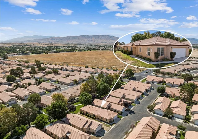 Photo 3 of Single family home for sale at 11561 Park Ln, Apple Valley, CA 92308 | MLS# IG26184581 | Listing updated on 2026-10-02