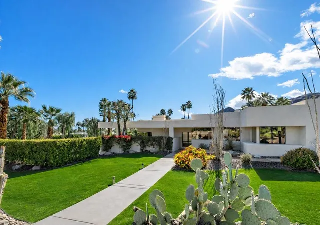 Photo 3 of Single family home for sale at 40380 Tonopah Rd, Rancho Mirage, CA 92270 | MLS# 219151781DA | Listing updated on 2026-10-08