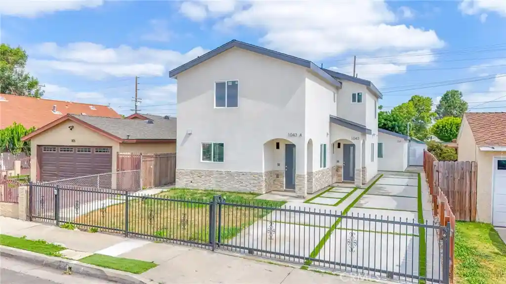 Photo 1 of Sale Pending at 1043 W 151st St, Compton, CA 90220 | MLS# PW26180905 | Listing updated on 2026-10-16