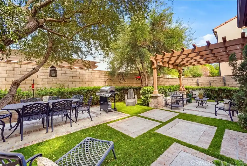 Photo 1 of Single family home for sale at 21 Waterspout, Irvine, CA 92620 | MLS# PW26184957 | Listing updated on 2026-10-25