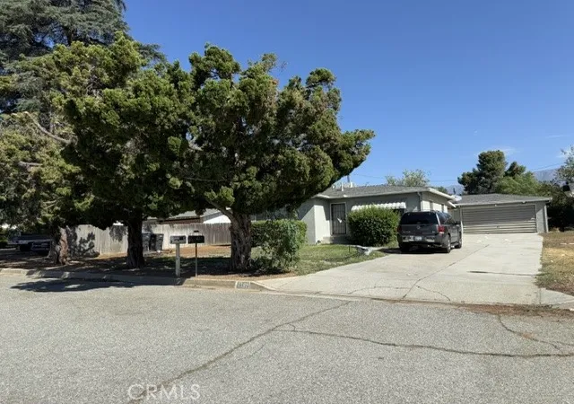 Photo 1 of Single family home for sale at 1425 W Hays, Banning, CA 92220 | MLS# IV26185083 | Listing updated on 2026-09-13