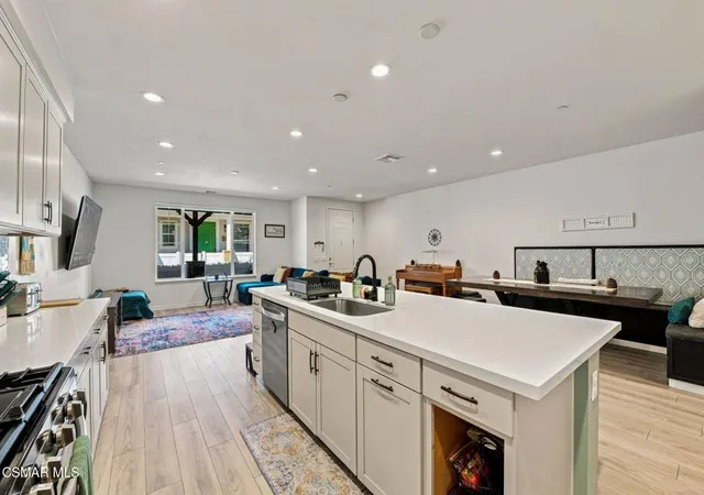 Photo 3 of Townhouse for sale at 1909 Cottage Dr #3, Simi Valley, CA 93065 | MLS# 226004043 | Listing updated on 2026-09-18