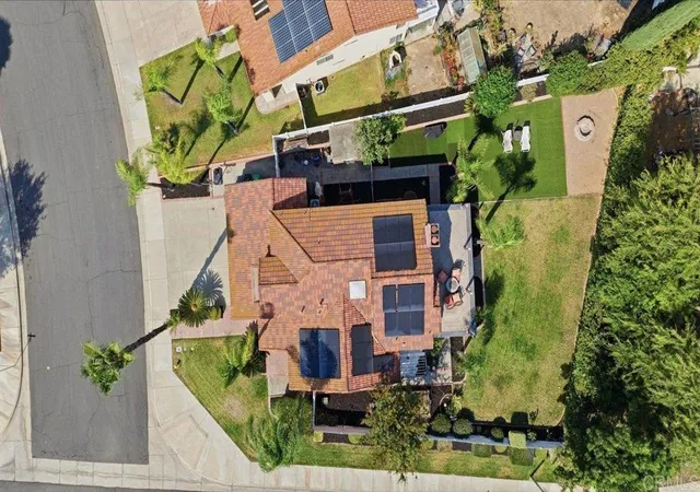Photo 2 of Single family home for sale at 31942 Poole Ct, Temecula, CA 92591 | MLS# PTP2606453 | Listing updated on 2026-10-13