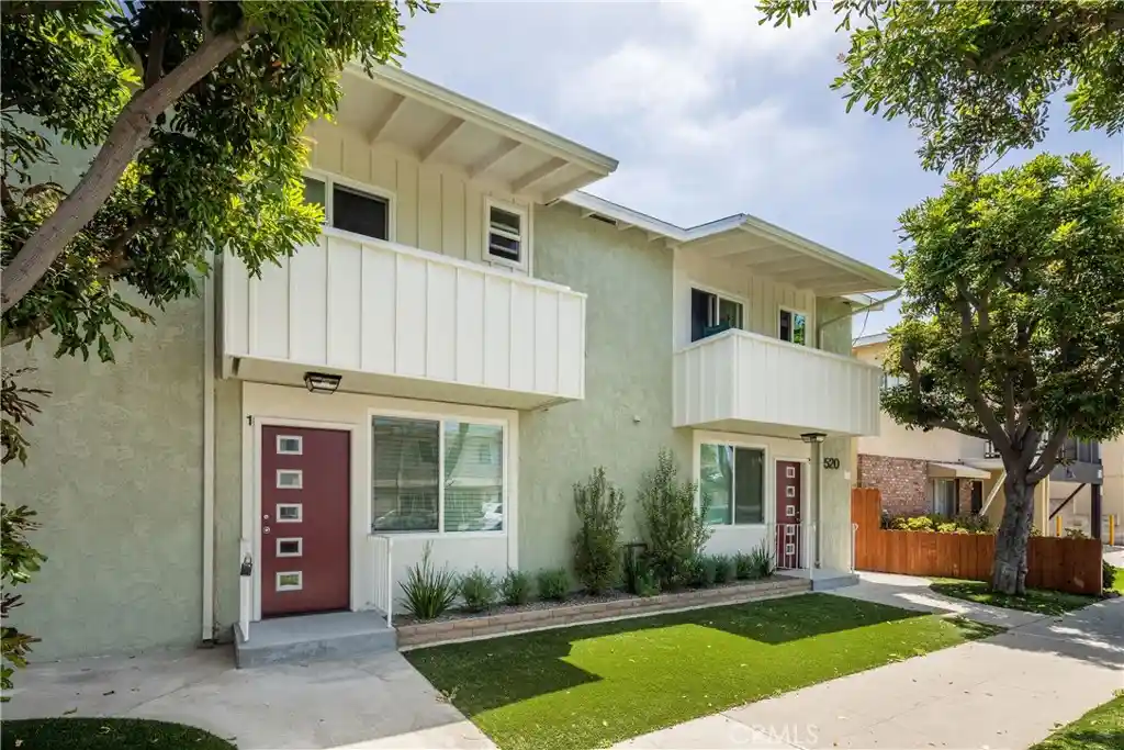 Photo 1 of Multi family home for sale at 520 Ohio Ave, Long Beach, CA 90814 | MLS# SB26183865 | Listing updated on 2026-10-27