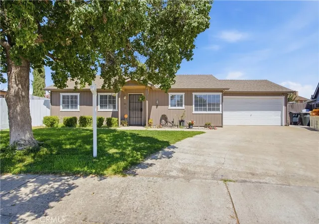 Photo 1 of Single family home for sale at 2045 Pajaro Ct, Livingston, CA 95334 | MLS# MC26185287 | Listing updated on 2026-09-09