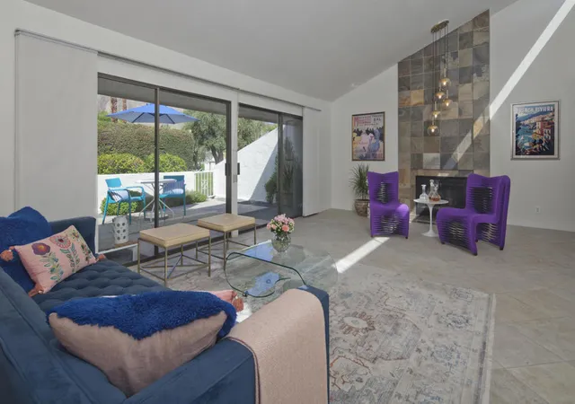 Listing Photo 4 - Condo for sale in building located at 72720 Cactus Ct, Palm Desert, CA 92260 - Unit #E