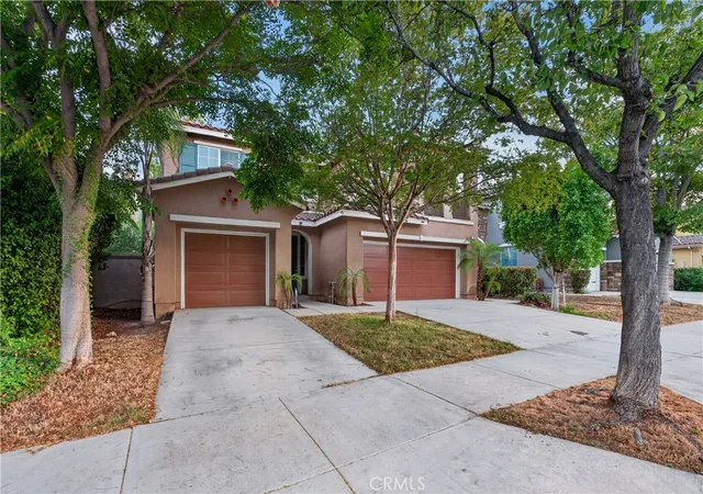 Photo 2 of Single family home for sale at 36 Via De La Valle, Lake Elsinore, CA 92532 | MLS# SW26185252 | Listing updated on 2026-10-01