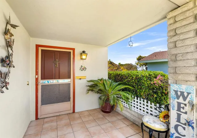 Photo 3 of Condo for sale at 3615 Vista Bella #16, Oceanside, CA 92057 | MLS# NDP2607964 | Listing updated on 2026-09-26