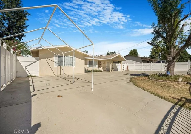 Photo 2 of Single family home for sale at 10611 Cherry Ave, Cherry Valley, CA 92223 | MLS# IG26184067 | Listing updated on 2026-10-02
