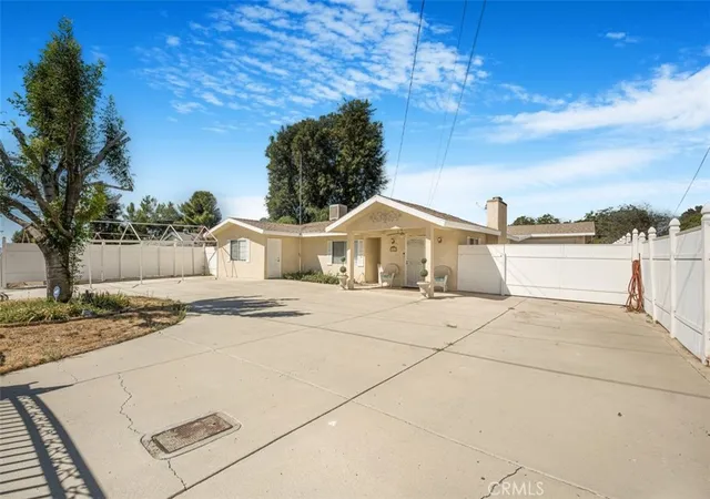 Photo 3 of Single family home for sale at 10611 Cherry Ave, Cherry Valley, CA 92223 | MLS# IG26184067 | Listing updated on 2026-10-02