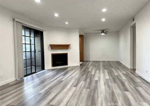 Photo 2 of Condo for sale at 10220 De Soto Ave #6, Chatsworth, CA 91311 | MLS# CV26185466 | Listing updated on 2026-09-21