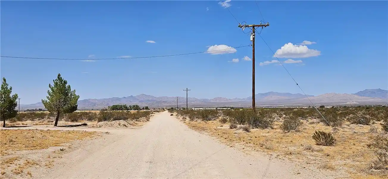 Photo 1 of Land for sale at 800 Lincoln Rd, Lucerne Valley, CA 92356 | MLS# HD26185497 | Listing updated on 2026-08-24