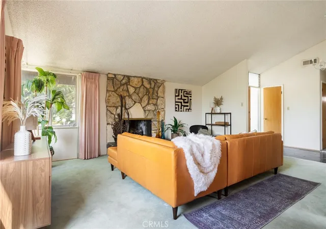 Photo 3 of Single family home for sale at 2020 Liliano, Sierra Madre, CA 91024 | MLS# AR26185358 | Listing updated on 2026-10-11