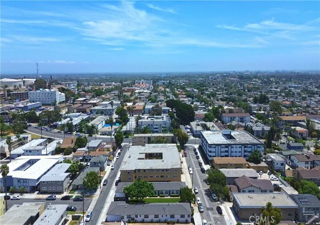 Photo 3 of Multi family home for sale at 3245 E Wilton, Long Beach, CA 90804 | MLS# OC26185530 | Listing updated on 2026-09-21