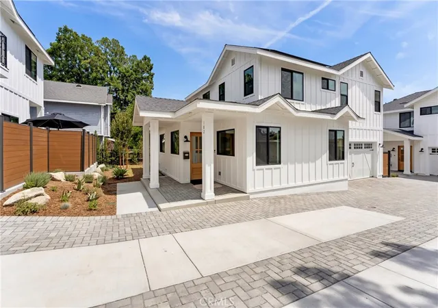 Photo 1 of Condo for sale at 182 W Highland Ave, Sierra Madre, CA 91024 | MLS# AR26184895 | Listing updated on 2026-09-13