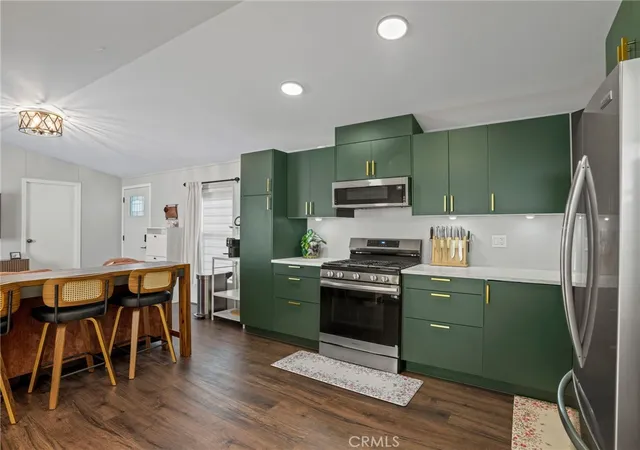 Photo 1 of Sale Pending at 1517 N Newhope St #76, Santa Ana, CA 92703 | MLS# OC26182426 | Listing updated on 2026-10-01
