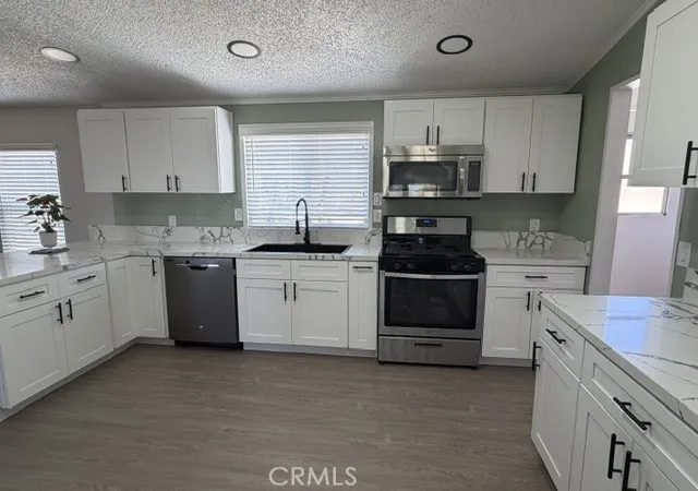 Photo 3 of Manufactured home for sale at 278 Yucca, Pinon Hills, CA 92372 | MLS# DW26185674 | Listing updated on 2026-10-07