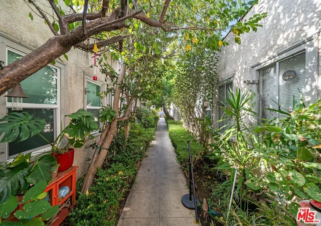 Photo 4 of Multi family home for sale at 714 N St Andrews Pl, Los Angeles, CA 90038 | MLS# 26872409 | Listing updated on 2026-09-01
