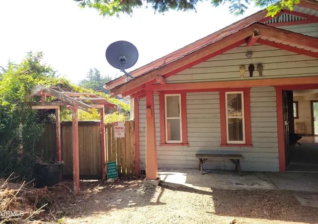 Photo 3 of Single family home for sale at 43751 Crispin Rd, Manchester, CA 95459 | MLS# C1-11502 | Listing updated on 2026-10-08