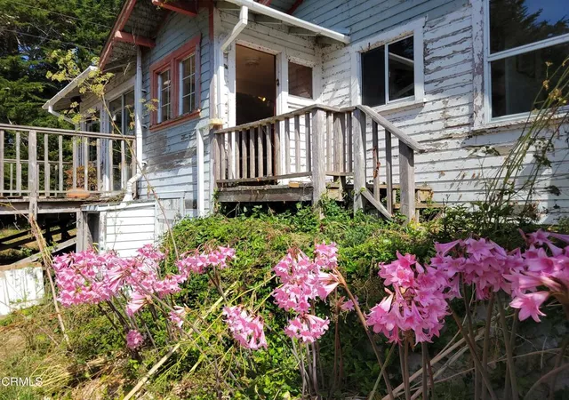 Photo 4 of Single family home for sale at 43751 Crispin Rd, Manchester, CA 95459 | MLS# C1-11502 | Listing updated on 2026-10-08
