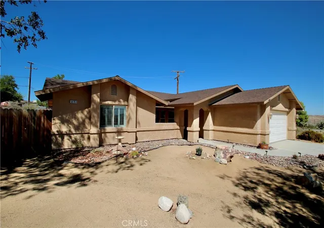 Photo 3 of Single family home for sale at 58763 La Mirada, Yucca Valley, CA 92284 | MLS# JT26185629 | Listing updated on 2026-09-26