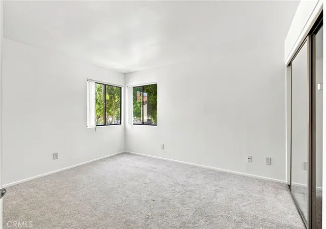 Listing Photo 3 - Condo for sale in building located at 1134 W Blaine, Riverside, CA 92507 - Unit #202
