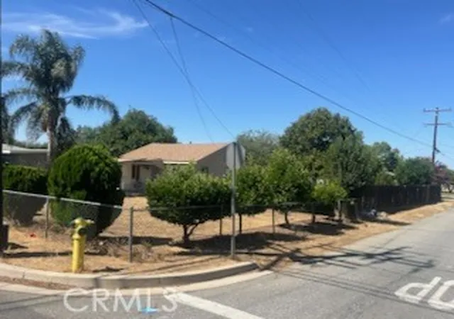 Photo 2 of Sale Pending at 1185 Elm, Beaumont, CA 92223 | MLS# MB26185439 | Listing updated on 2026-10-09