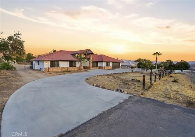 Photo 4 of Single family home for sale at 19055 Majela, Apple Valley, CA 92307 | MLS# IG26185786 | Listing updated on 2026-10-05